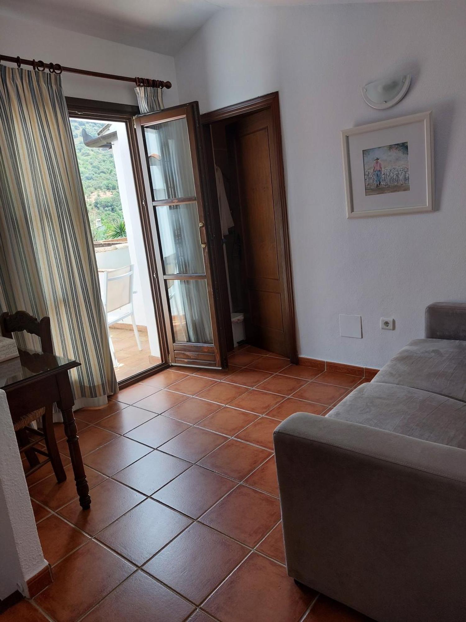 ホテル Molino Del Santo Benaoján 部屋 写真